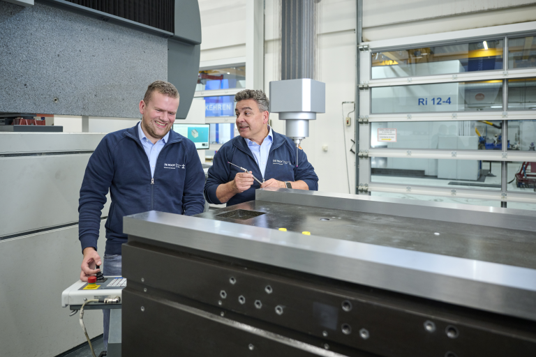 DeRooy-Website-Vacature-Kwaliteitscontroleur-CMMProgrammeur