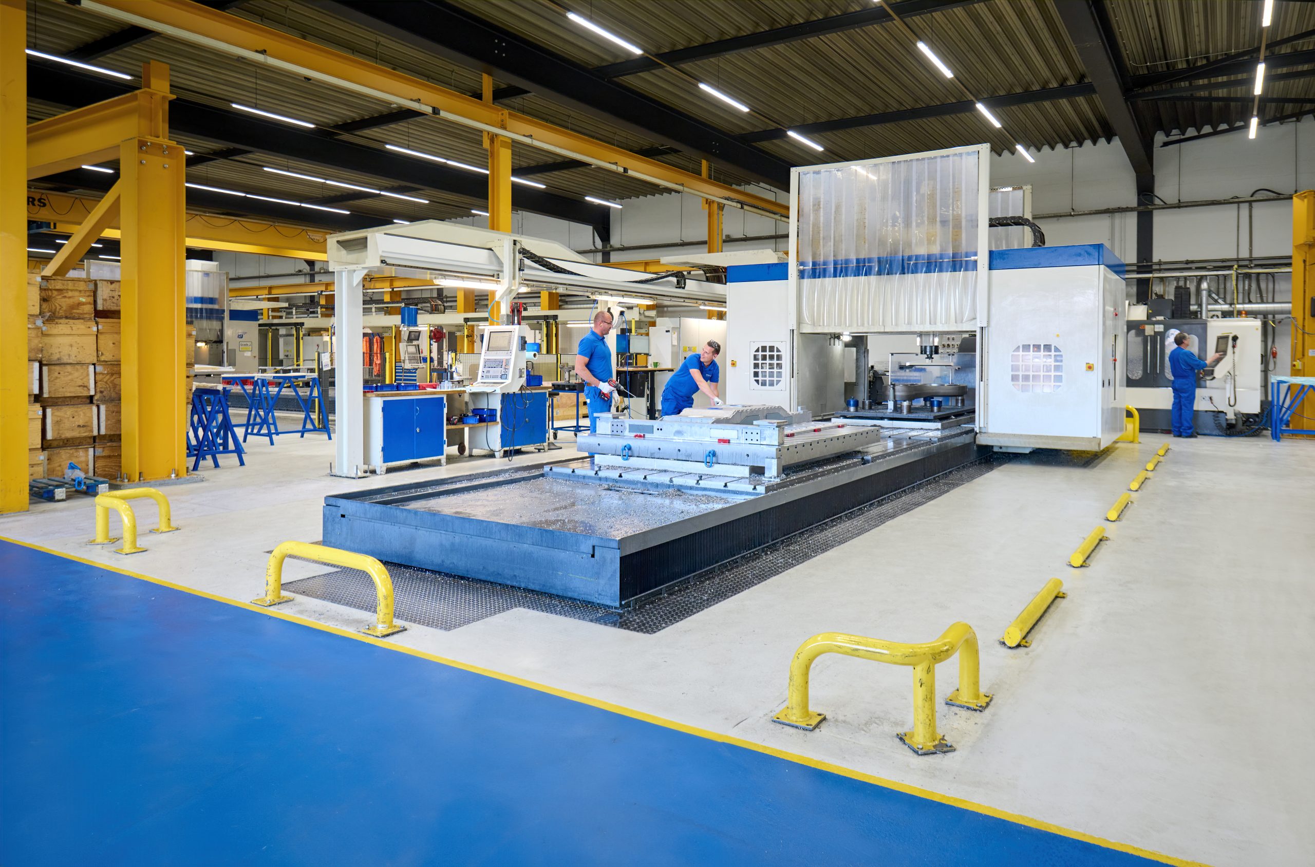 UNIPORT 6000 freesmachine van De Rooy Precision in de productiehal